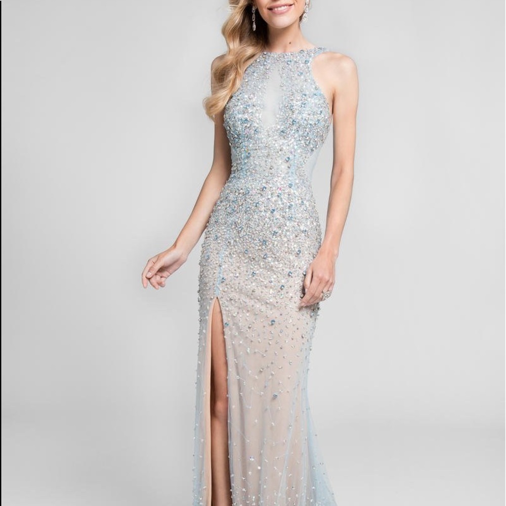 Térani Couture Light Blue Rhinestone Long Dress ✨